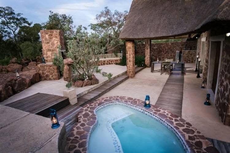 /uploads/africa-listings/gallery/thumbs/AbloomBushLodgeandSpa-abloom4-jpg-Gallery-2026-07-22.jpg