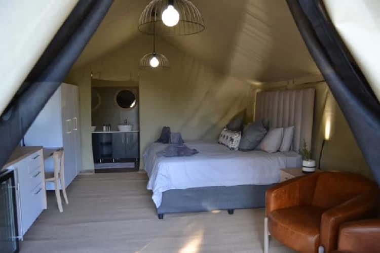 /uploads/africa-listings/gallery/thumbs/LonghillLodge-long9-jpg-Gallery-2024-12-09.jpg