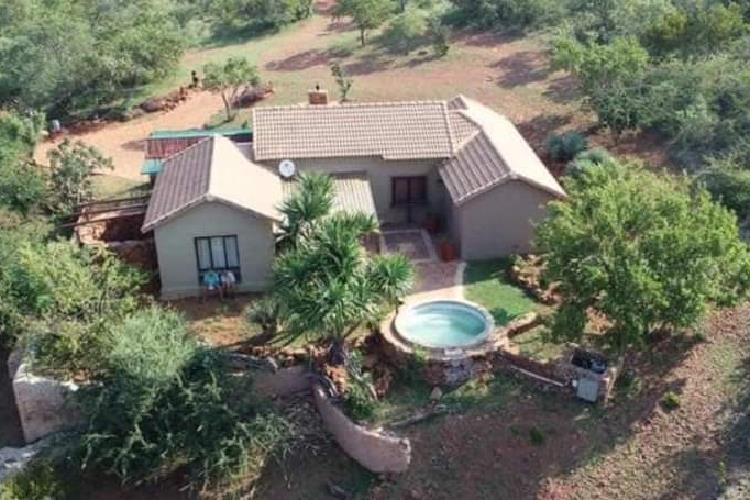 /uploads/africa-listings/gallery/thumbs/MbiziGameLodge-Mbizi2-jpg-Gallery-2024-07-08.jpg