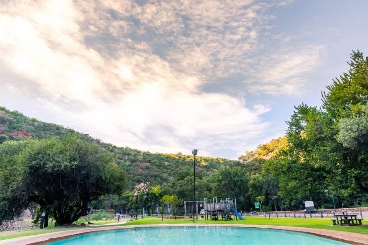 /uploads/big-listings/gallery/thumbs/ATKV-Klein-Kariba-kk11-jpg-Gallery-2026-07-22.jpg
