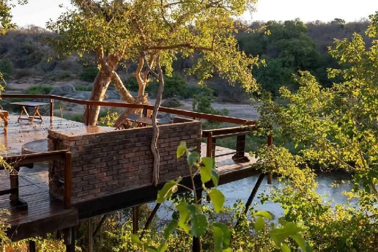 /uploads/big-listings/gallery/thumbs/BushriverLodge-Hoedspruit-bushriver19-jpg-Gallery-2025-06-10.jpg